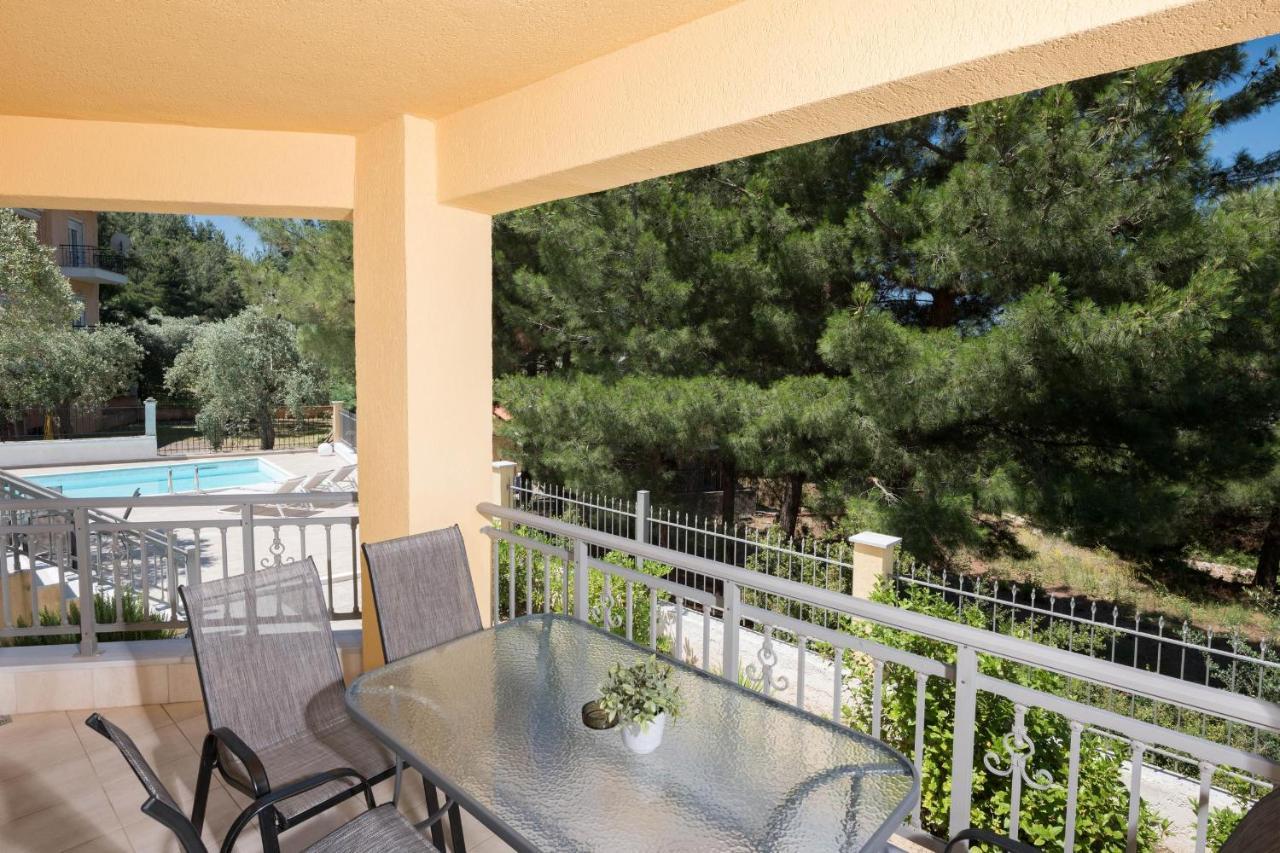 Louloudis Pool Villa Skala Rachoni  Exterior foto